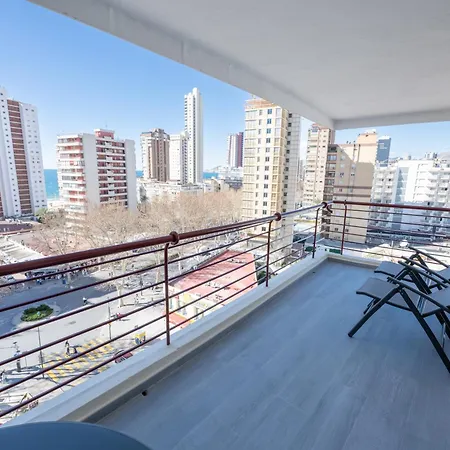 Apartment Con Terraza A 1 Minuto De La Playa Benidorm