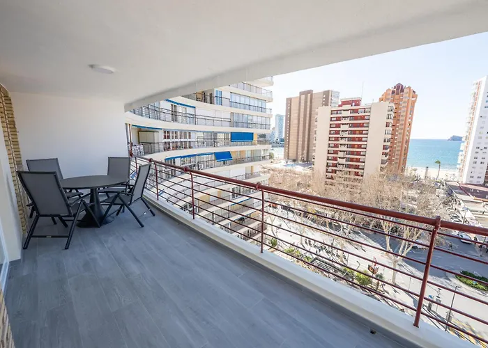 Con Terraza A 1 Minuto De La Playa Benidorm