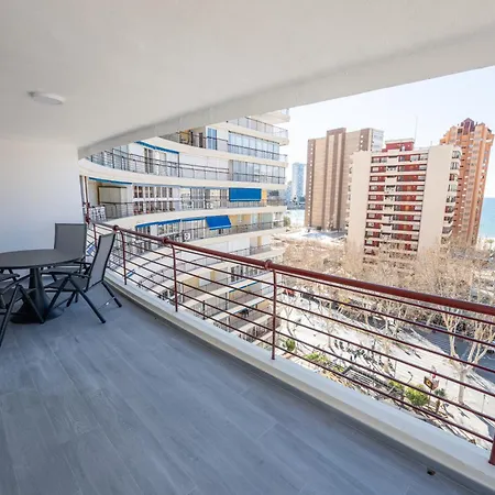 Con Terraza A 1 Minuto De La Playa Benidorm