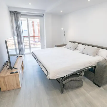 Con Terraza A 1 Minuto De La Playa Benidorm